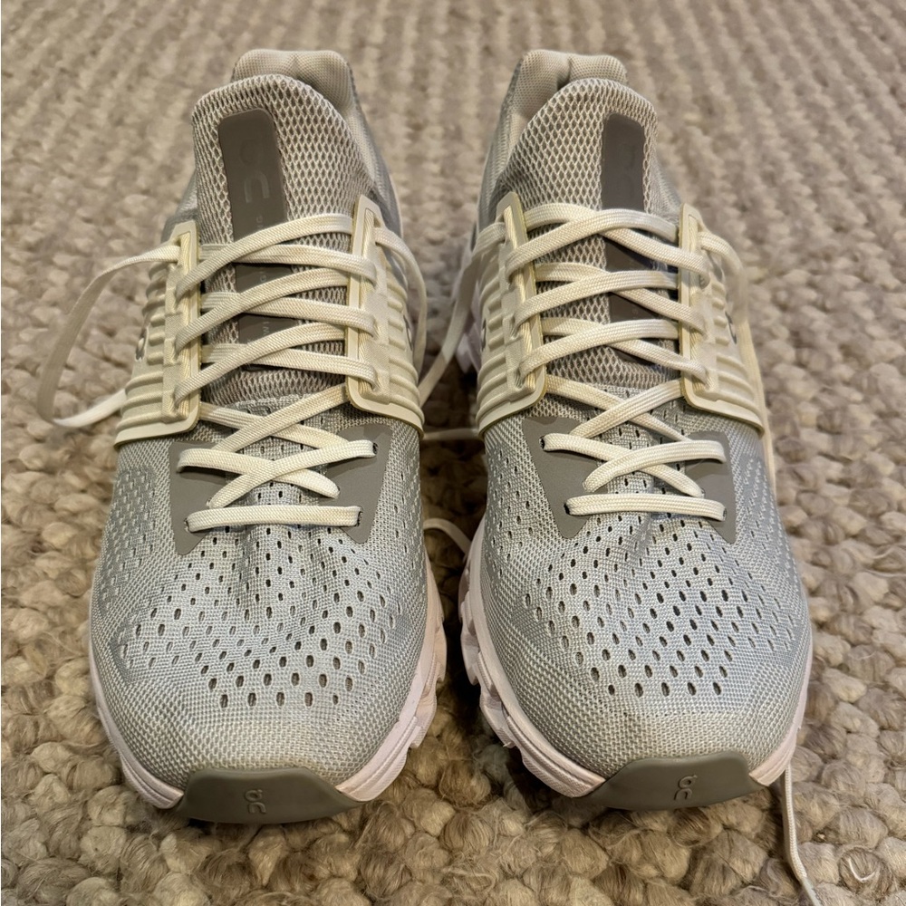 On Running Cloudswift Sneaker - image 2